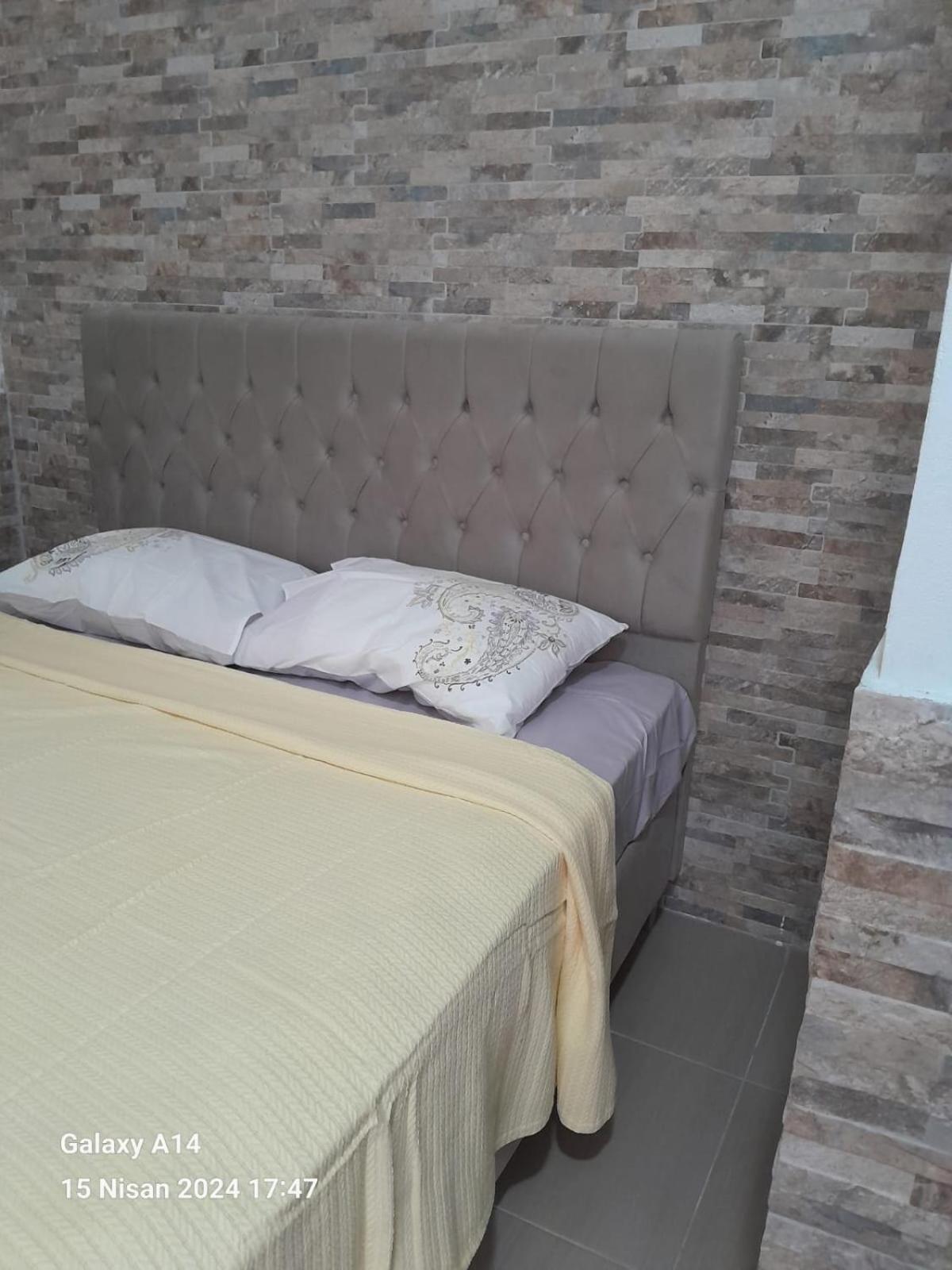 Magic Moon Guest House ฟามากุสต้า ภายนอก รูปภาพ