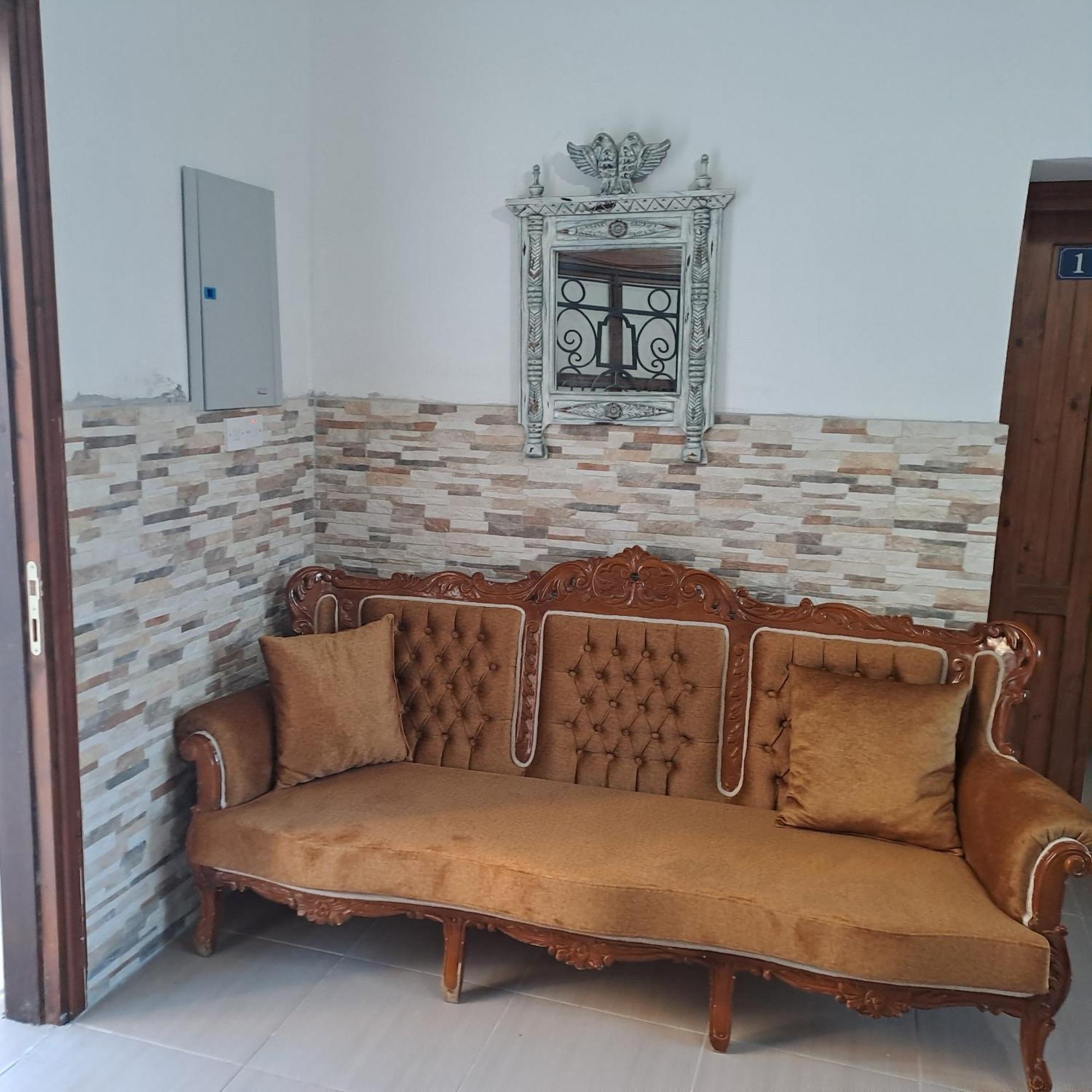 Magic Moon Guest House ฟามากุสต้า ภายนอก รูปภาพ